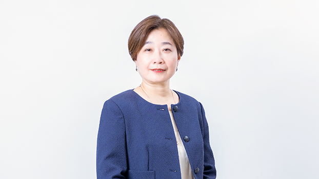 執行役員 高田 佳代子の写真